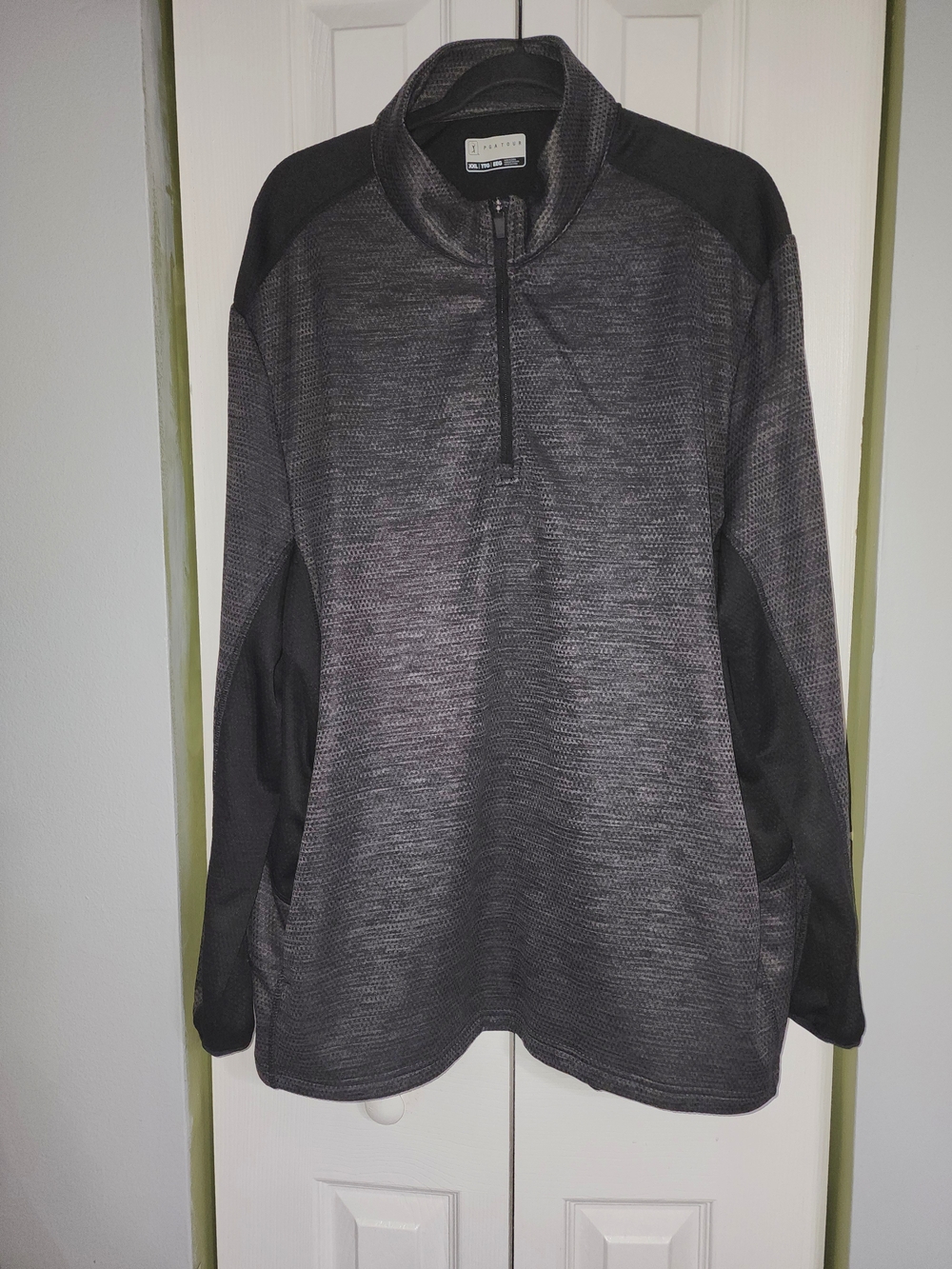 PGA Tour Black Heathered Quarter-Zip Pullover